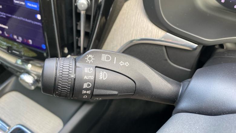 Volvo XC60 2.0 T8 [455] RC PHEV Ultimate Dark 5dr AWD Gtron Estate